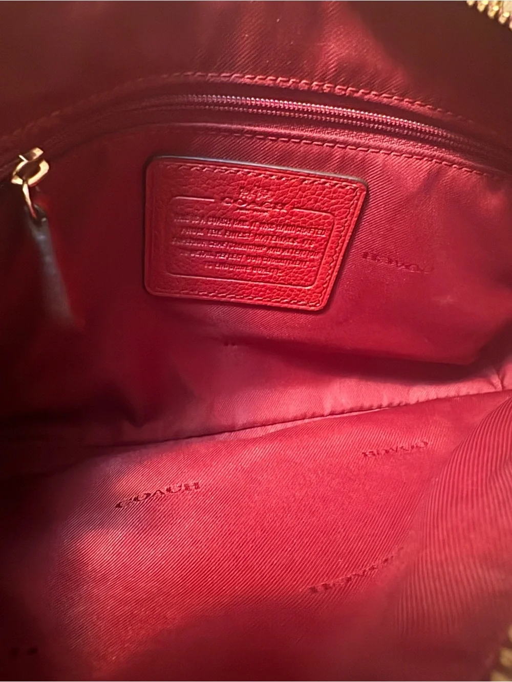 Coach embossed horse & carriage Pebbled Leather Charley pochette or Crossbody